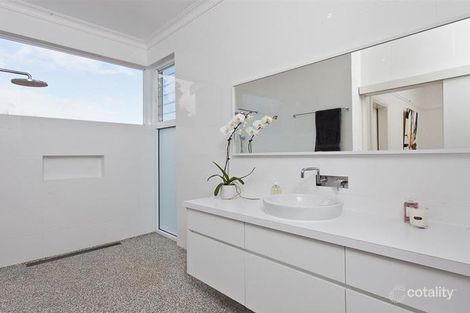 Property photo of 29 Pangbourne Street Wembley WA 6014