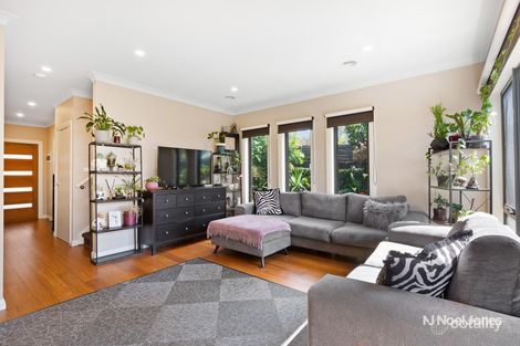 Property photo of 3 Dees Place Mooroolbark VIC 3138