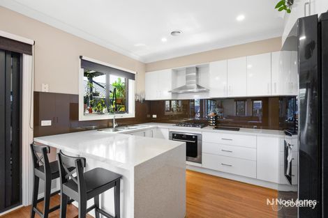 Property photo of 3 Dees Place Mooroolbark VIC 3138