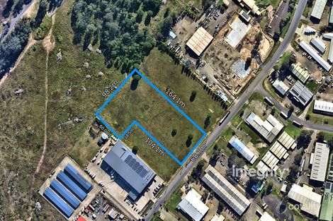 21 Norfolk Ave, South Nowra, NSW 2541