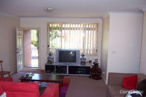 Property photo of 4/9 Macquarie Road Ingleburn NSW 2565