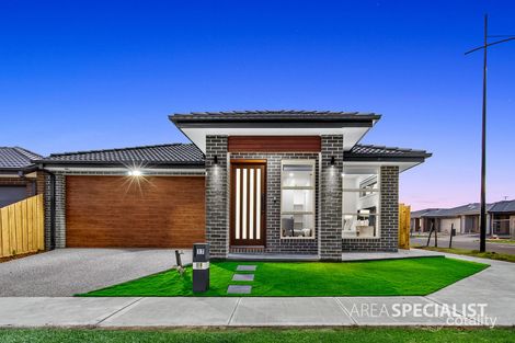 Property photo of 17 Crown Drive Fraser Rise VIC 3336