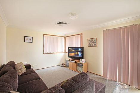 Property photo of 24 Withnell Crescent St Helens Park NSW 2560