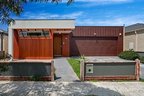 Property photo of 29 Lilyturf Drive Tarneit VIC 3029