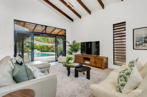 84 Cedar Rd, Palm Cove, QLD 4879