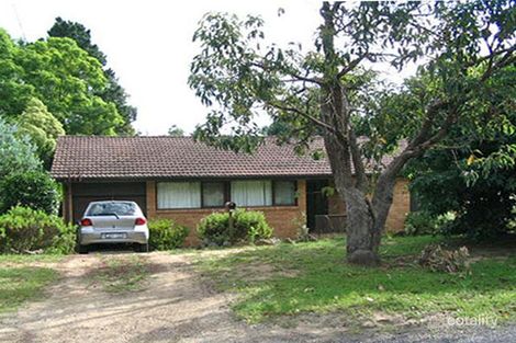 Property photo of 20 Bellbird Crescent Blaxland NSW 2774