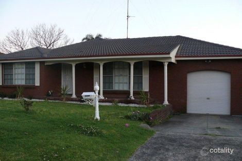 15 Gray Ave, Mount Warrigal, NSW 2528