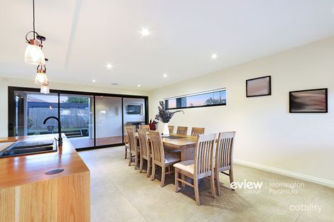 Property photo of 8 Luscombe Avenue Carrum Downs VIC 3201