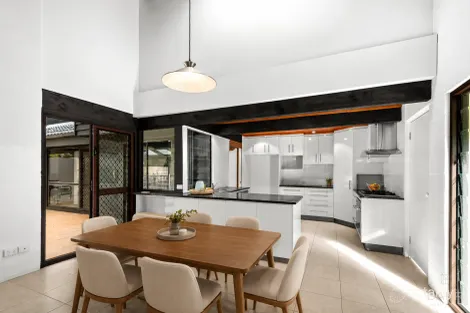 Property photo of 20 Conebush Crescent Bellbowrie QLD 4070