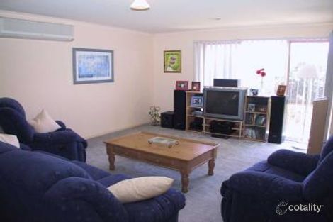 Property photo of 14 Lancom Rise Rowville VIC 3178
