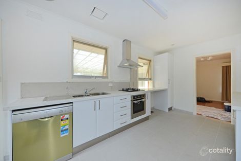 Property photo of 9 Avonhurst Drive Glen Waverley VIC 3150