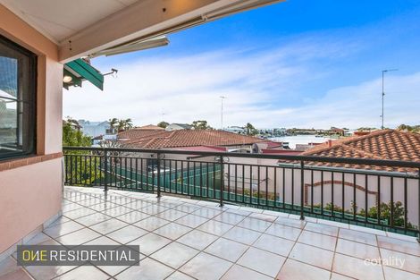 Property photo of 50 Waterside Drive Dudley Park WA 6210