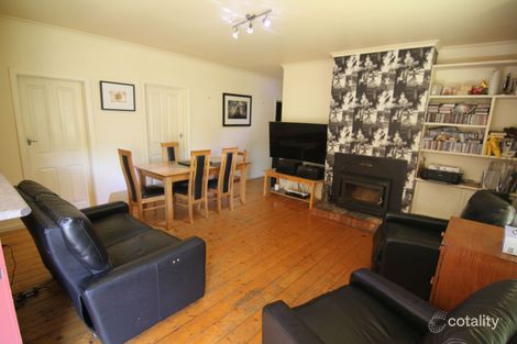 Property photo of 1 Cobden Street Bright VIC 3741