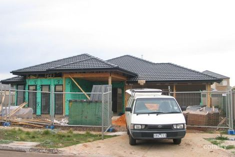 8 Edgewood Ct, Cairnlea, VIC 3023