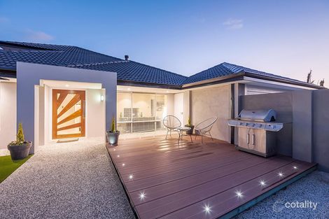 Property photo of 16 Bleinheim Place Ocean Reef WA 6027