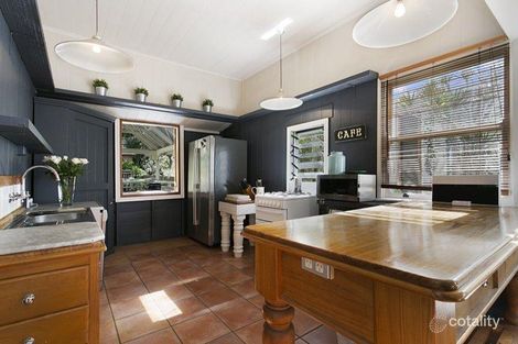 Property photo of 2 McNab Street Paddington QLD 4064