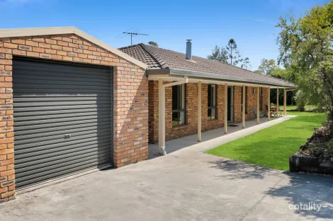 Property photo of 66 Kanangra Street Redbank Plains QLD 4301