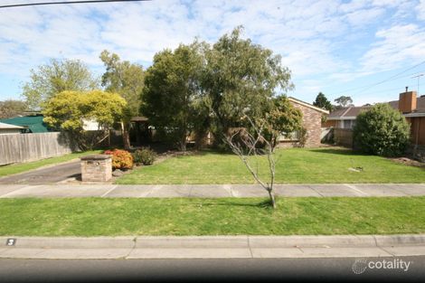 3 Clow Ave, Upper Ferntree Gully, VIC 3156