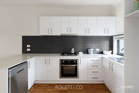 Property photo of 8/235 Wickham Road Moorabbin VIC 3189