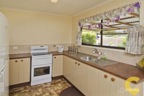 Property photo of 4 Kelunji Court Beachmere QLD 4510