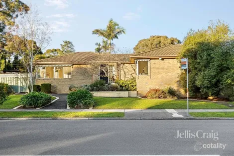 Property photo of 2 Aminya Crescent Yallambie VIC 3085