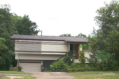 34 Chuter St, Stafford Heights, QLD 4053