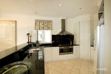 Property photo of 1/6 Ellerslie Place Toorak VIC 3142