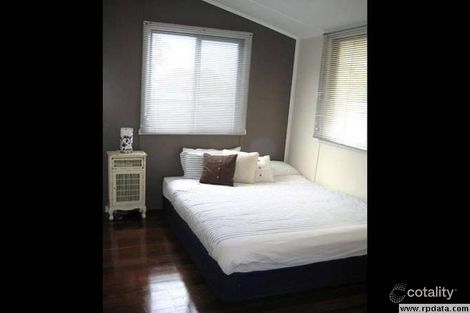 Property photo of 14 Harriott Street Willagee WA 6156