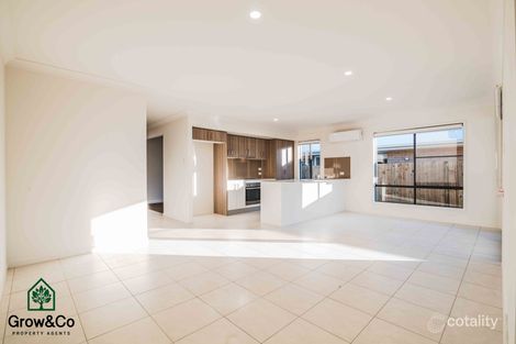 Property photo of 9 Lee Street Pimpama QLD 4209