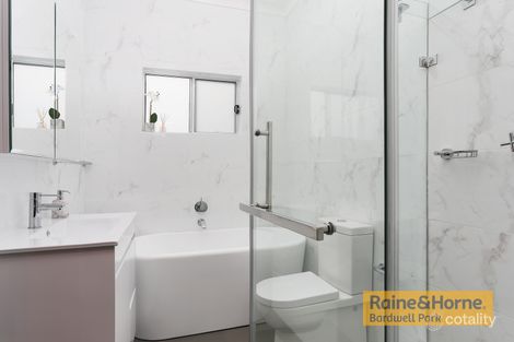 Property photo of 31 Central Road Beverly Hills NSW 2209