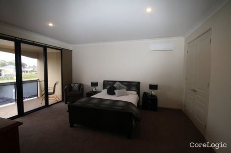 Property photo of 30 Middle Quay Drive Biggera Waters QLD 4216