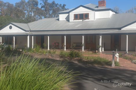 Property photo of 39 Smedley Road Park Orchards VIC 3114
