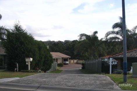 Property photo of 11 Barcoo Circuit Albion Park NSW 2527