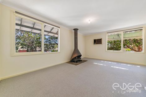 Property photo of 8 Martin Road Elizabeth East SA 5112