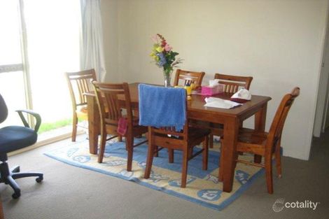 Property photo of 10 Cedrella Crescent Warabrook NSW 2304