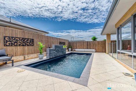 Property photo of 6 Kendal Turn Alkimos WA 6038