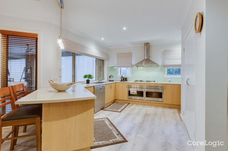 Property photo of 4 Drummoyne Terrace Taylors Hill VIC 3037