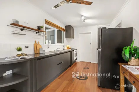 Property photo of 5 Harwell Road Ferntree Gully VIC 3156