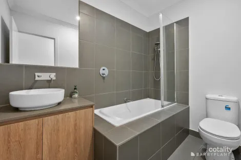 Property photo of 53 Litoria Drive Deanside VIC 3336