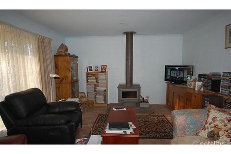 Property photo of 16 Barkly Street Glenlyon VIC 3461