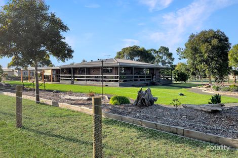 220 Evans Rd, Lovely Banks, VIC 3213