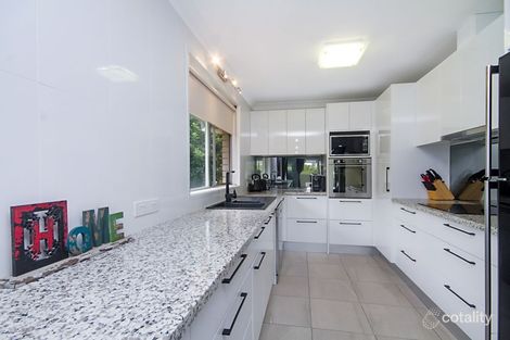 Property photo of 20 Scenic Drive Bilambil Heights NSW 2486