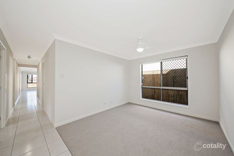 Property photo of 4 Priestly Place Redbank QLD 4301