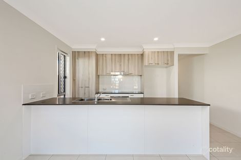 Property photo of 4 Priestly Place Redbank QLD 4301