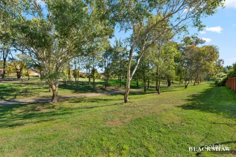 Property photo of 5/9 Torpy Place Jerrabomberra NSW 2619