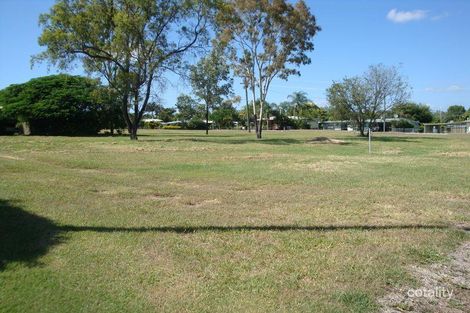 73 Nobbs St, Moura, QLD 4718