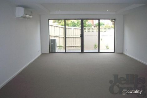 Property photo of 1/16 Shepparson Avenue Carnegie VIC 3163