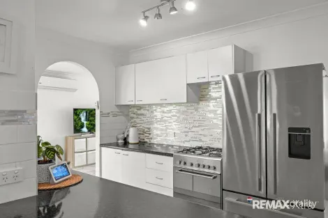 Property photo of 15 Chilton Avenue Oakhurst NSW 2761