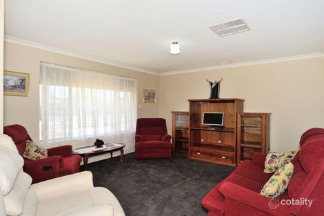 Property photo of 8 Chittering Place Cooloongup WA 6168