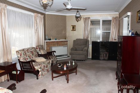 Property photo of 33 Edgell Street West Bathurst NSW 2795